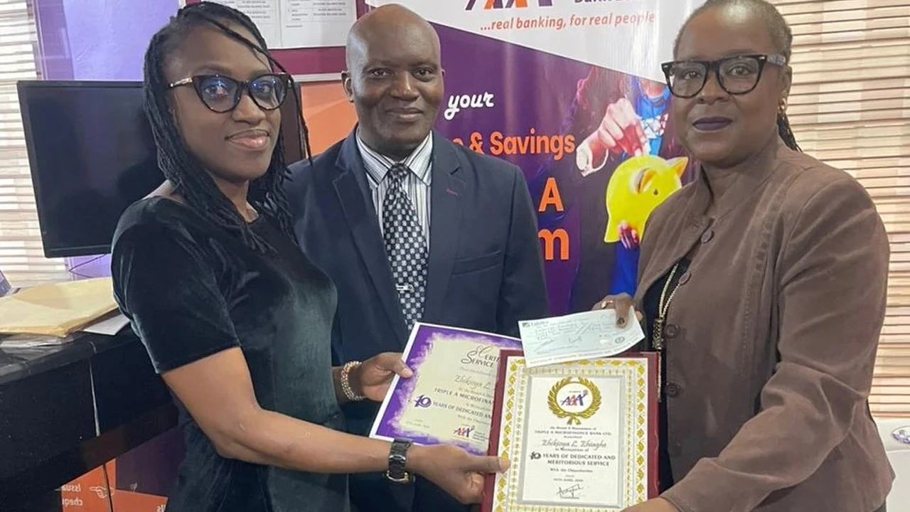 long service award to staff that have completed years of service